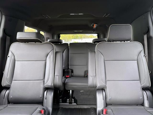 New 2026 Chevrolet Suburban Premier w/ Sun And Tow Package AWD/4WD image 11