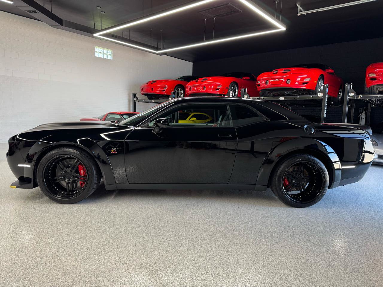Used 2020 Dodge Challenger R/T Scat Pack RWD image 6