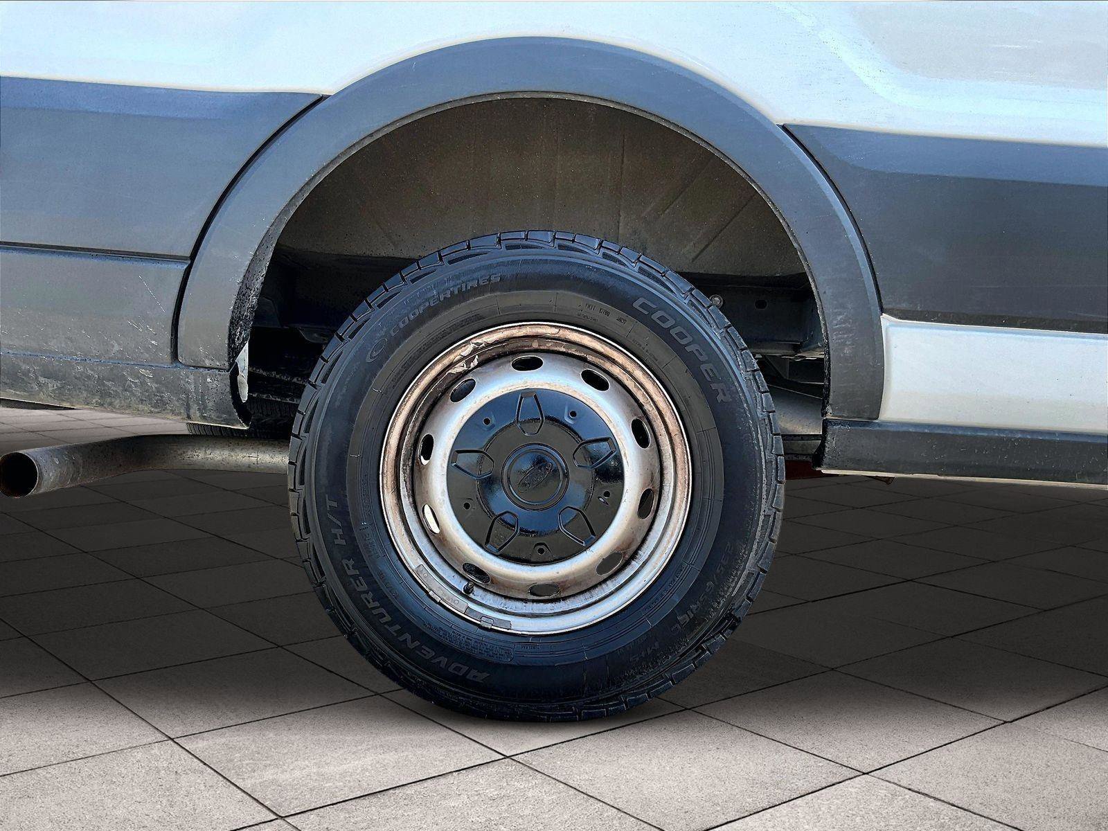 Used 2024 Ford Transit 250 148 Medium Roof w/ Load Area Protection Package RWD image 8