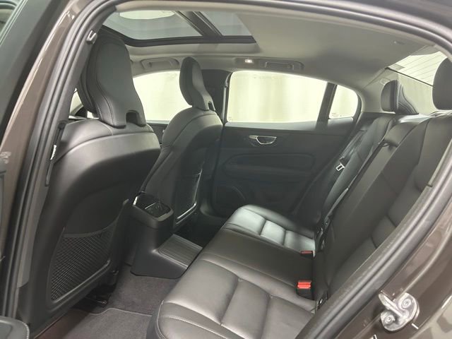 Used 2025 Volvo S60 T8 Plus AWD/4WD image 13