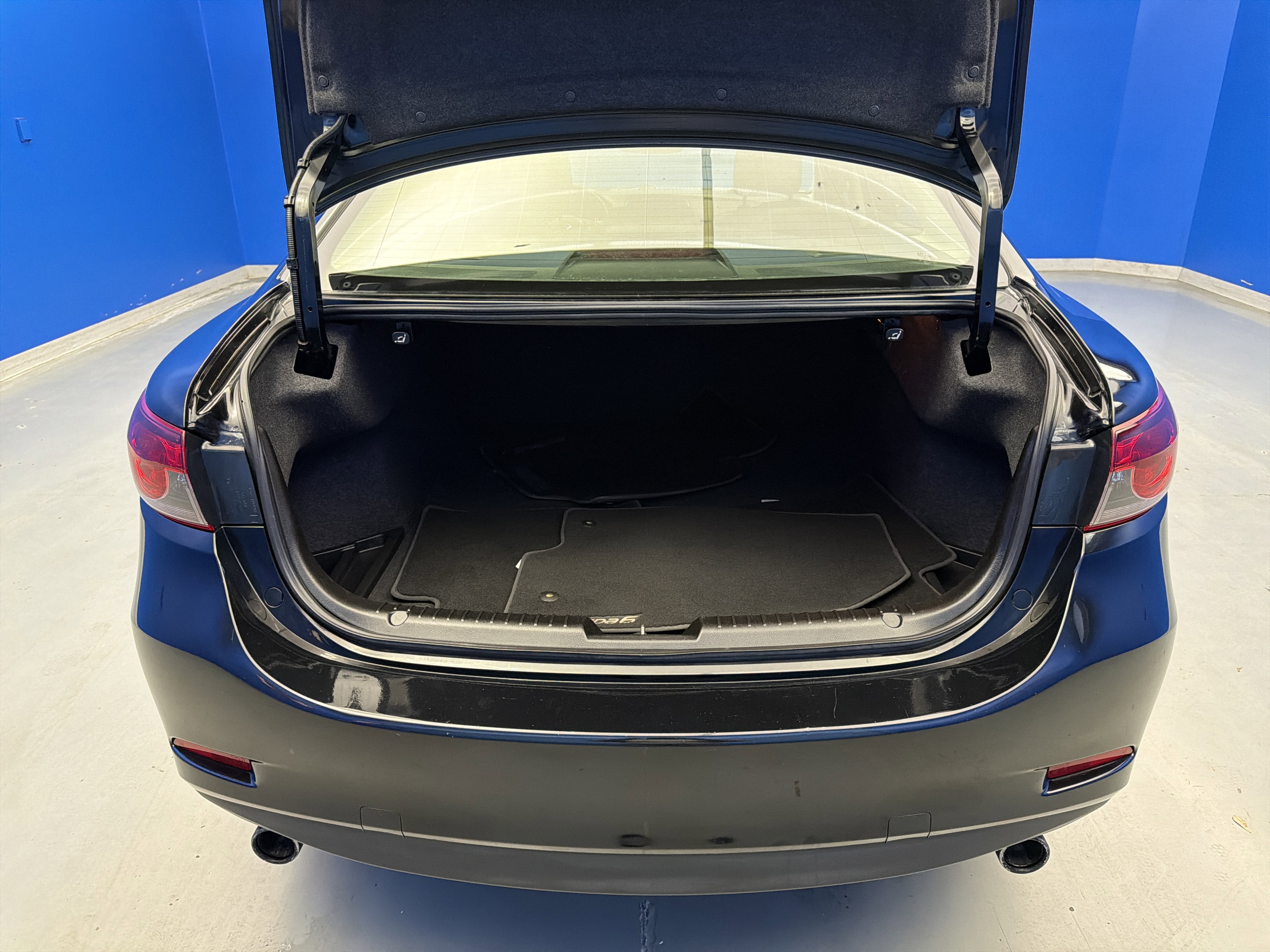 Used 2014 MAZDA MAZDA6 Grand Touring w/ GT Technology Package image 29