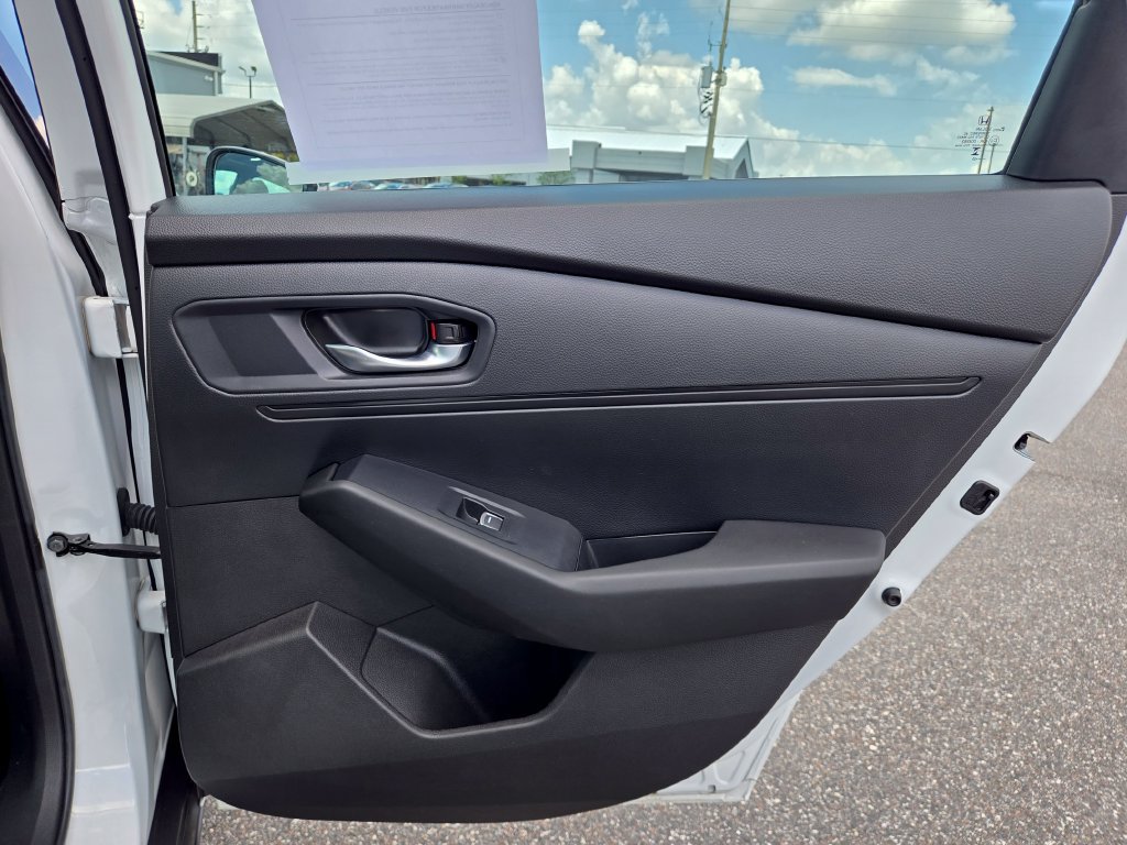 Used 2023 Honda Accord EX image 42