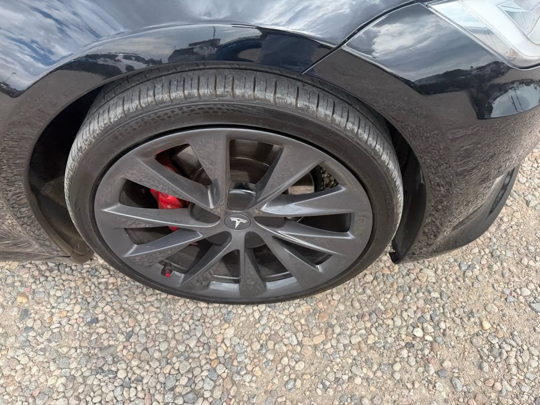 Used 2019 Tesla Model S Performance AWD/4WD image 34