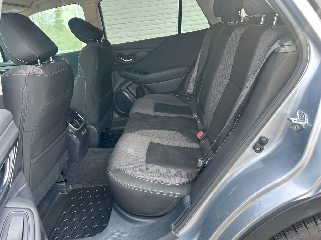 Used 2022 Subaru Outback Premium AWD/4WD image 25