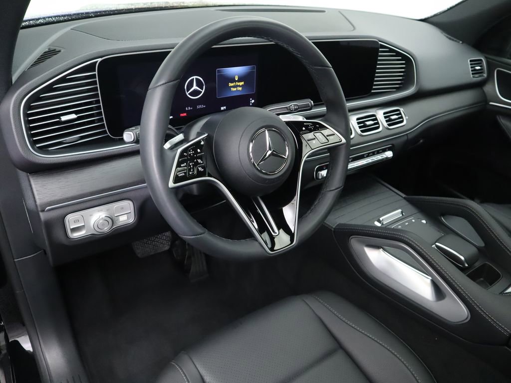 Used 2025 Mercedes-Benz GLE 350 4MATIC image 9