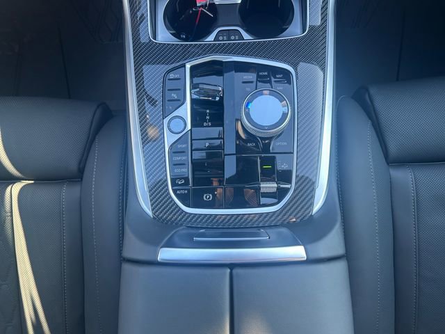 New 2026 BMW X7 M60i image 20