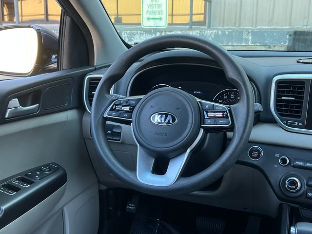 Used 2022 Kia Sportage LX w/ LX FWD Value Edition Package image 16