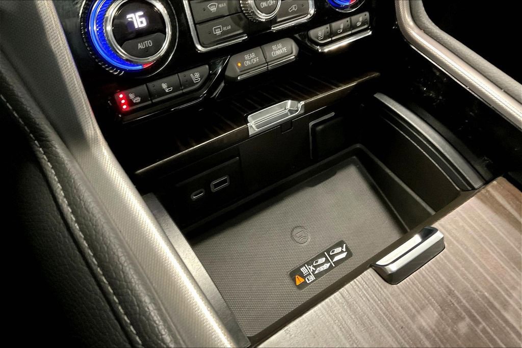 Used 2022 GMC Yukon Denali w/ Max Trailering Package image 16