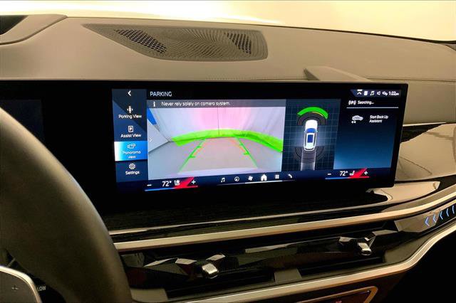 Certified 2024 BMW X5 xDrive50e w/ M Sport Package image 17