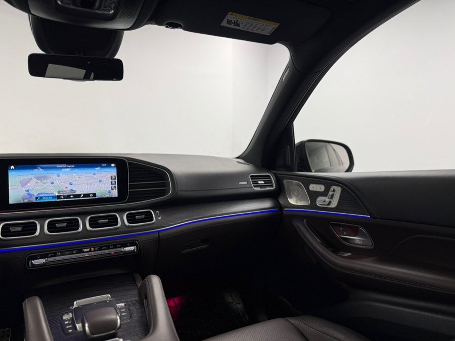 Used 2022 Mercedes-Benz GLS 450 4MATIC w/ AMG Line Exterior image 50