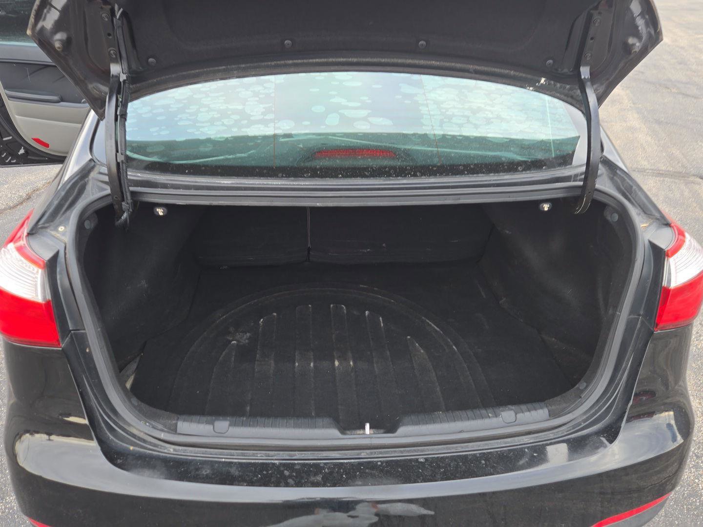 Used 2014 Kia Forte LX image 17