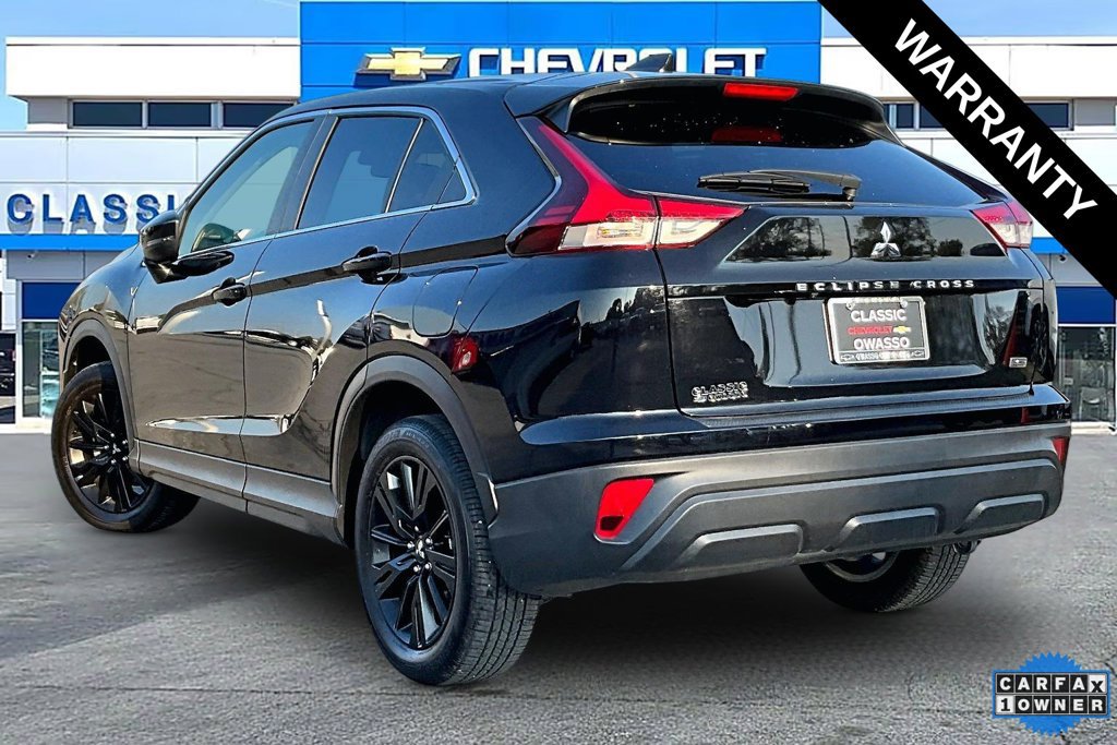 Used 2025 Mitsubishi Eclipse Cross LE AWD/4WD image 3