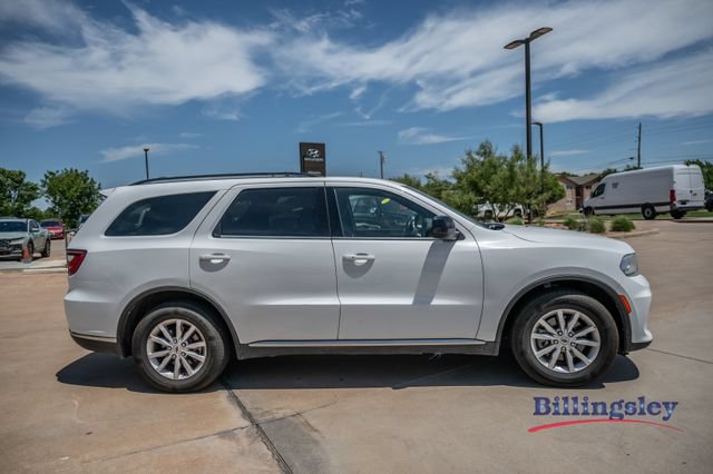 Used 2023 Dodge Durango SXT RWD image 6