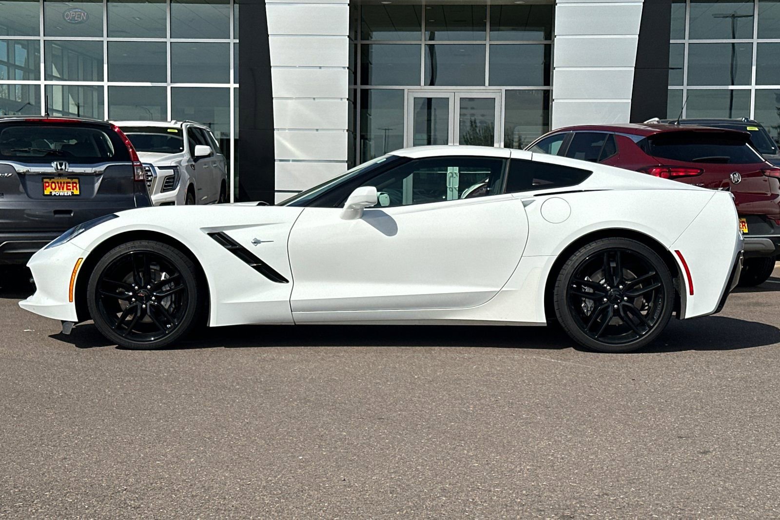 Used 2019 Chevrolet Corvette Stingray Coupe w/ 1LT RWD image 7