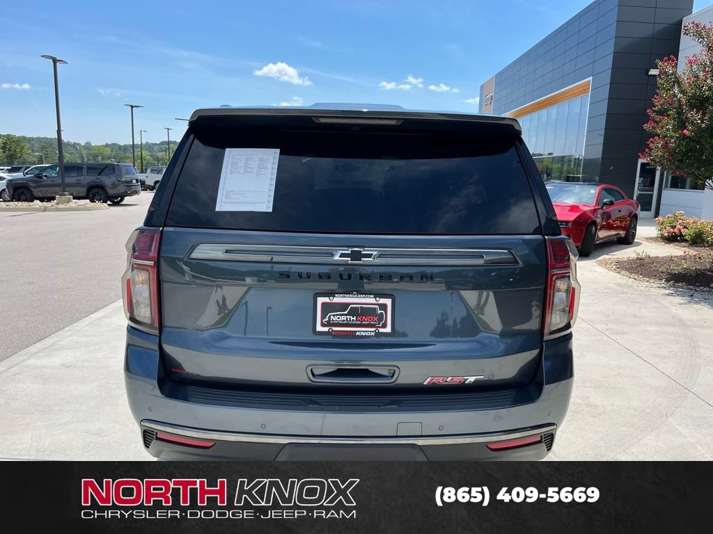 Used 2021 Chevrolet Suburban RST w/ Luxury Package AWD/4WD image 18