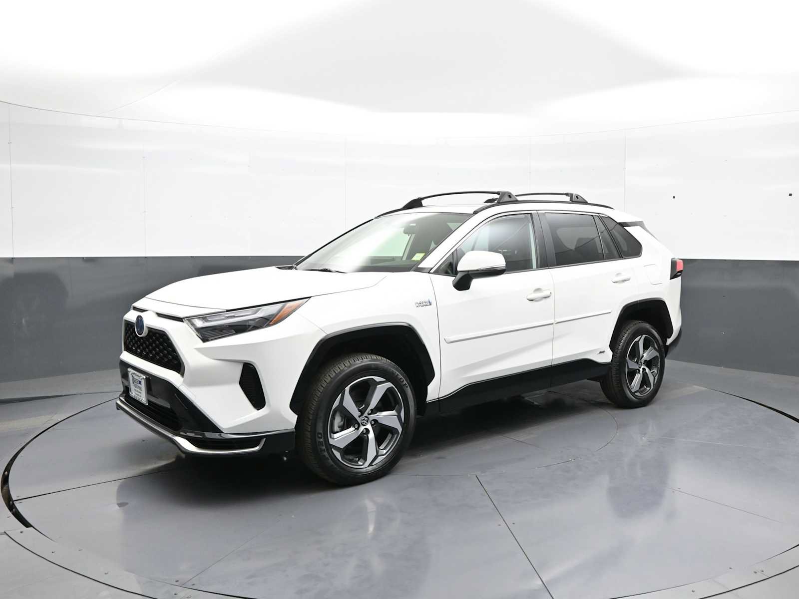 Certified 2023 Toyota RAV4 SE w/ Weather & Moonroof Package AWD/4WD image 10