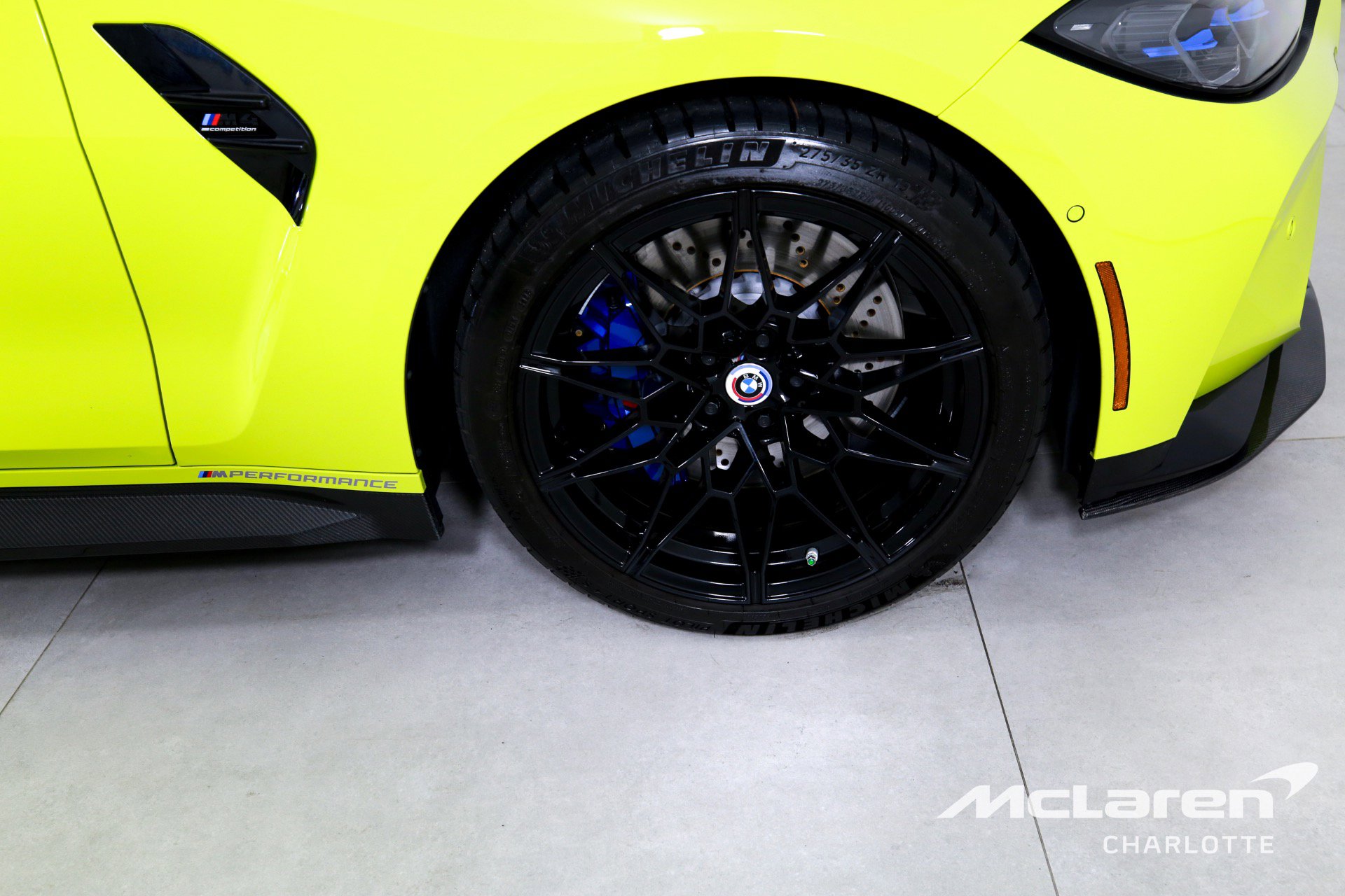 Used 2023 BMW M4 xDrive Competition w/ M Carbon Exterior Package image 27