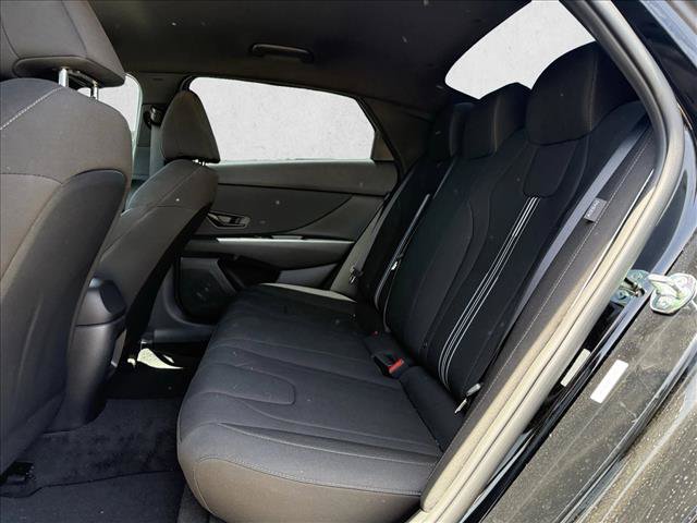 Certified 2026 Hyundai Elantra Sport FWD image 15