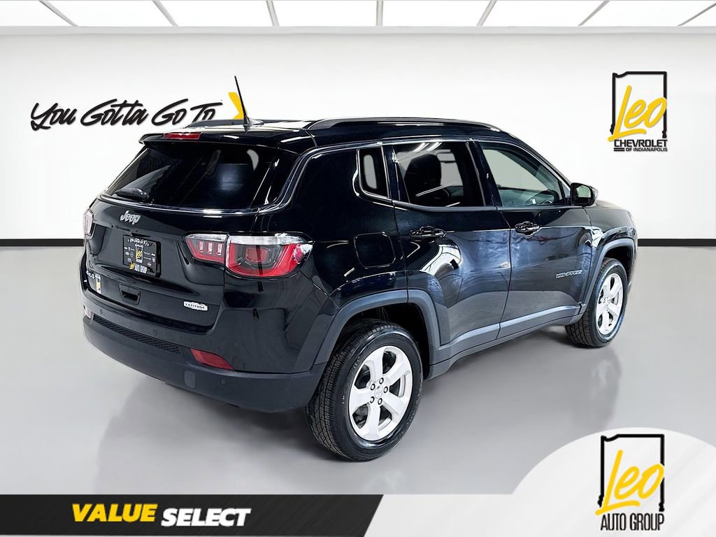 Used 2018 Jeep Compass Latitude w/ Popular Equipment Group AWD/4WD image 5