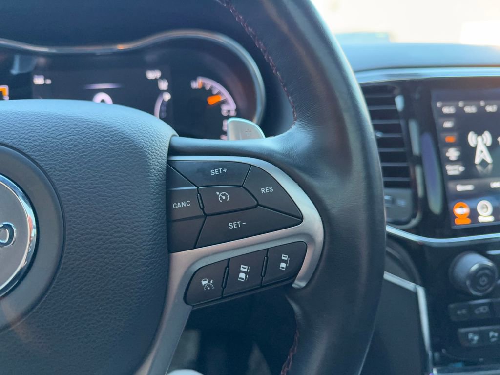 Used 2019 Jeep Grand Cherokee Trailhawk w/ Trailhawk Luxury Group image 18