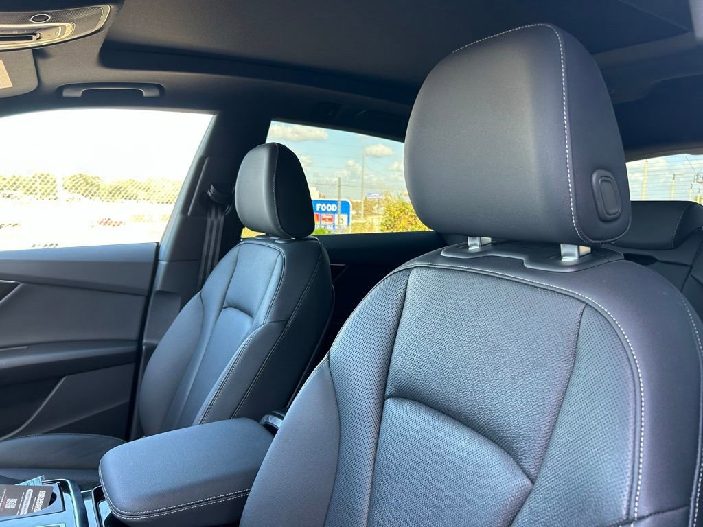 Used 2022 Audi Q8 Premium Plus w/ Premium Plus Package image 15