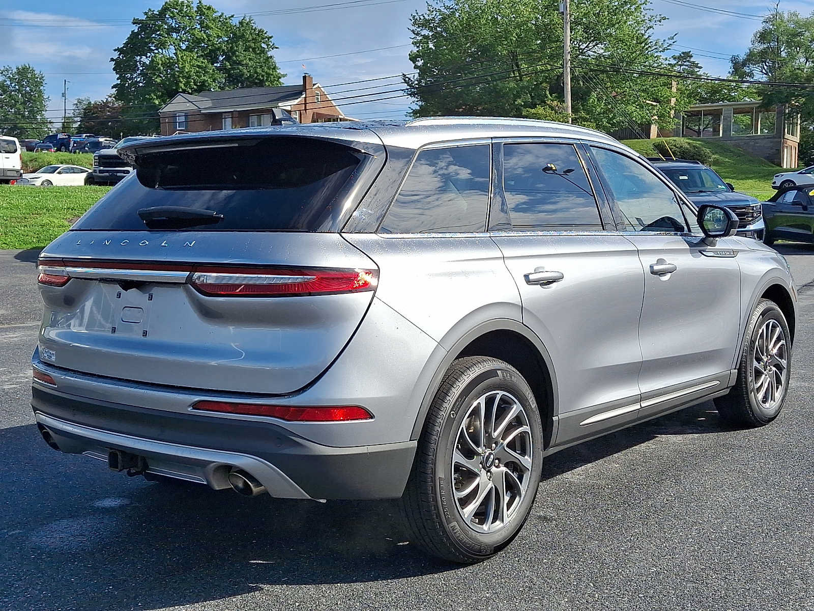 Used 2021 Lincoln Corsair AWD w/ Equipment Group 101A image 6
