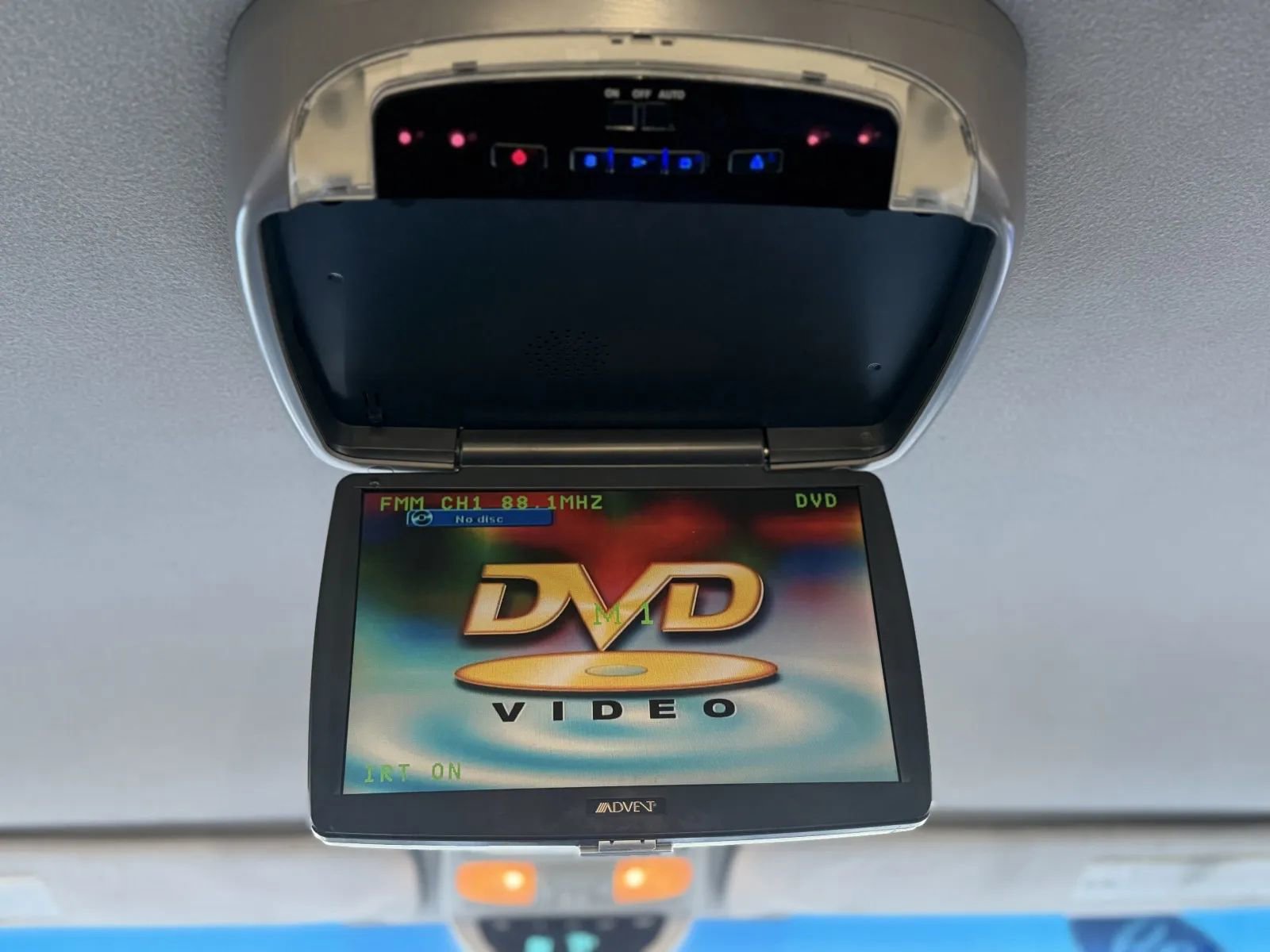 Used 2009 Toyota Sienna CE FWD image 31