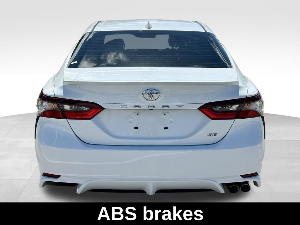 Used 2023 Toyota Camry SE FWD image 7