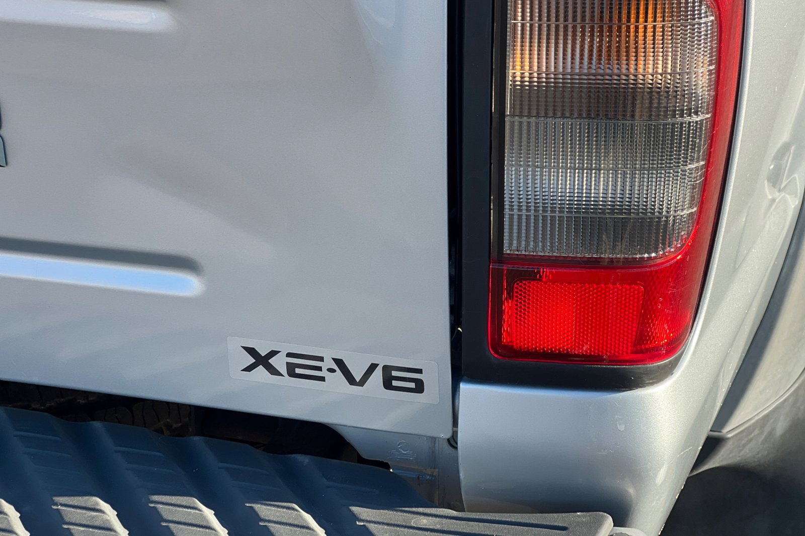 Used 2002 Nissan Frontier XE image 20