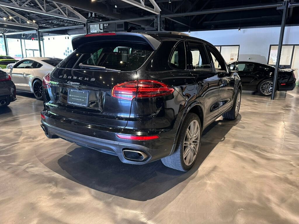 Used 2018 Porsche Cayenne AWD/4WD image 5