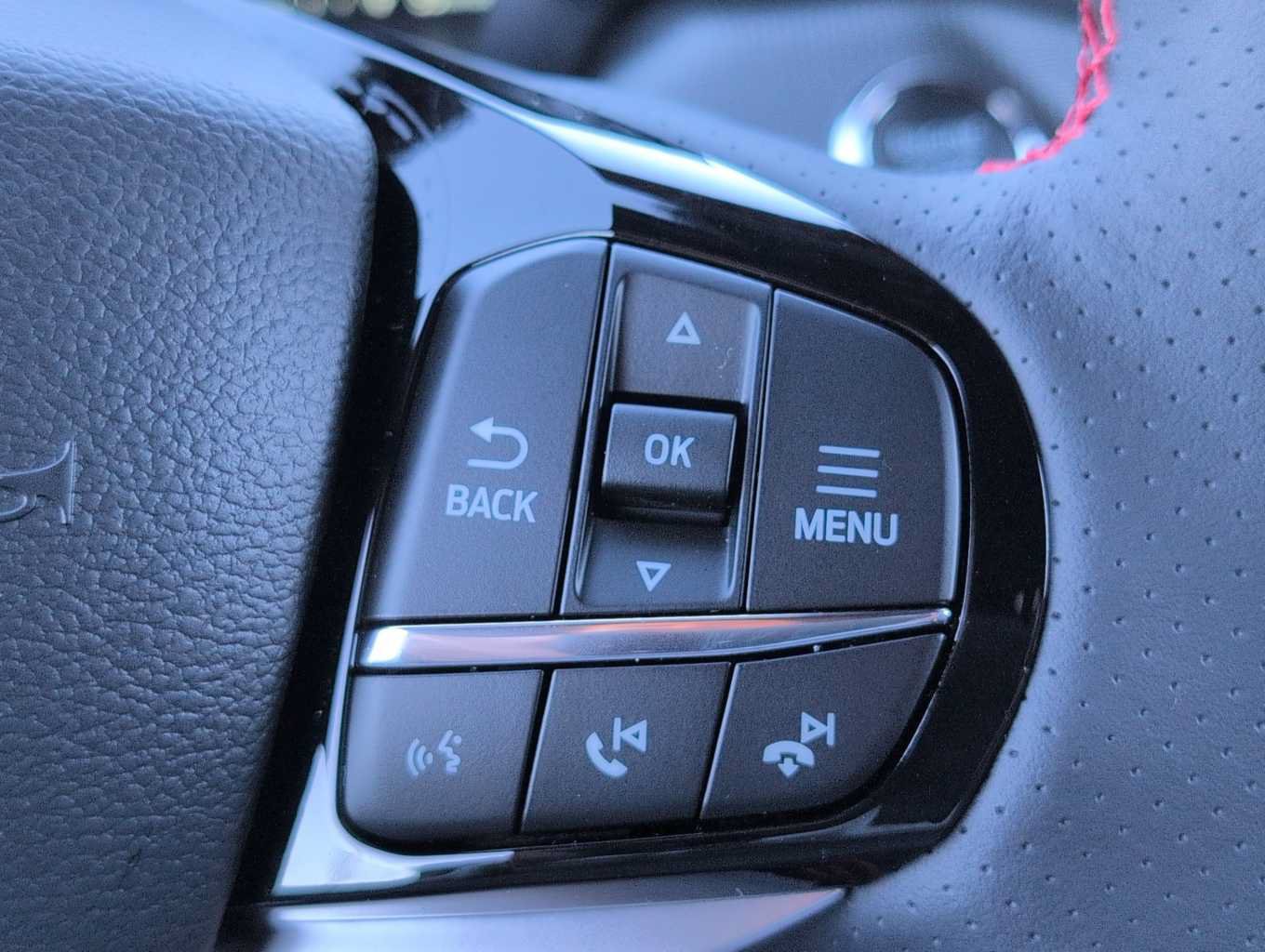 New 2026 Ford Explorer ST-Line w/ ST-Line Street Pack RWD image 22
