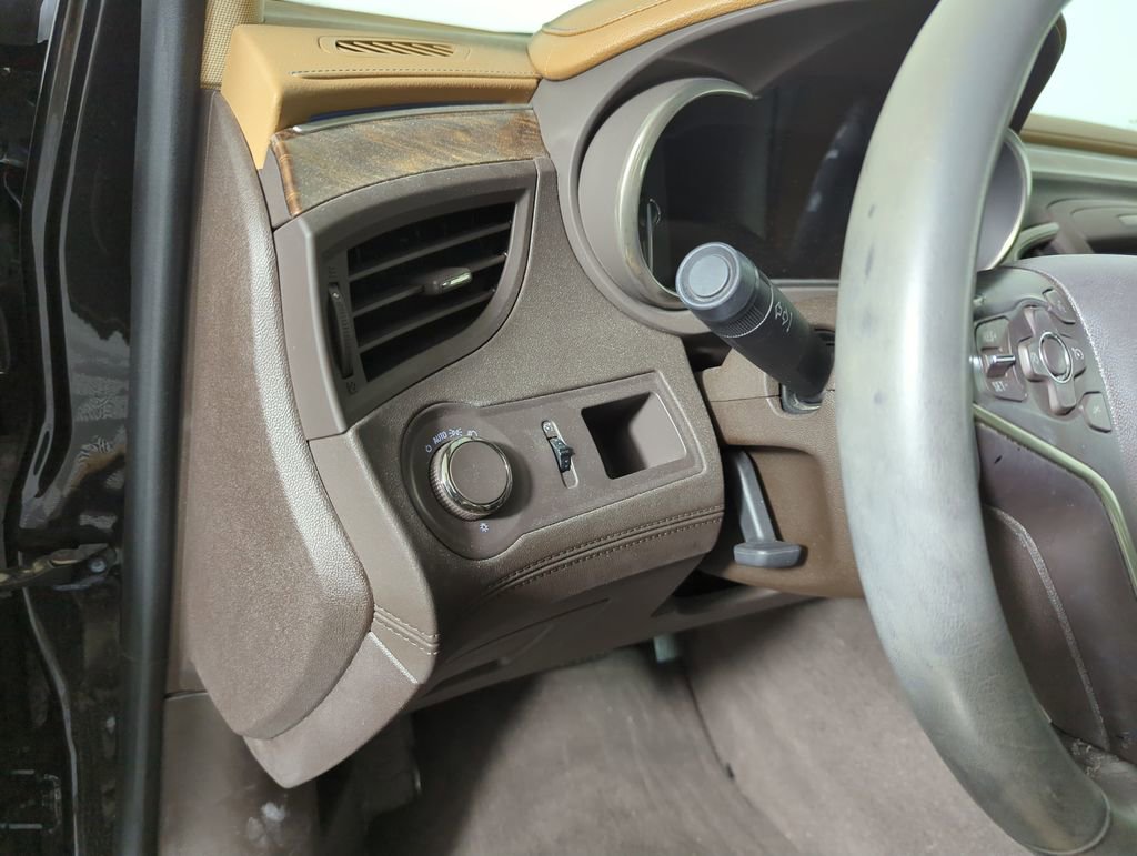 Used 2014 Buick LaCrosse Leather FWD image 26