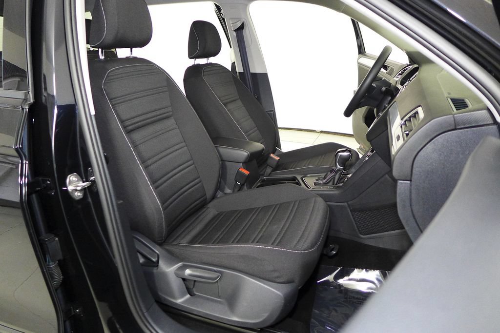 Used 2023 Volkswagen Tiguan S w/ Driver Assistance Package FWD image 18