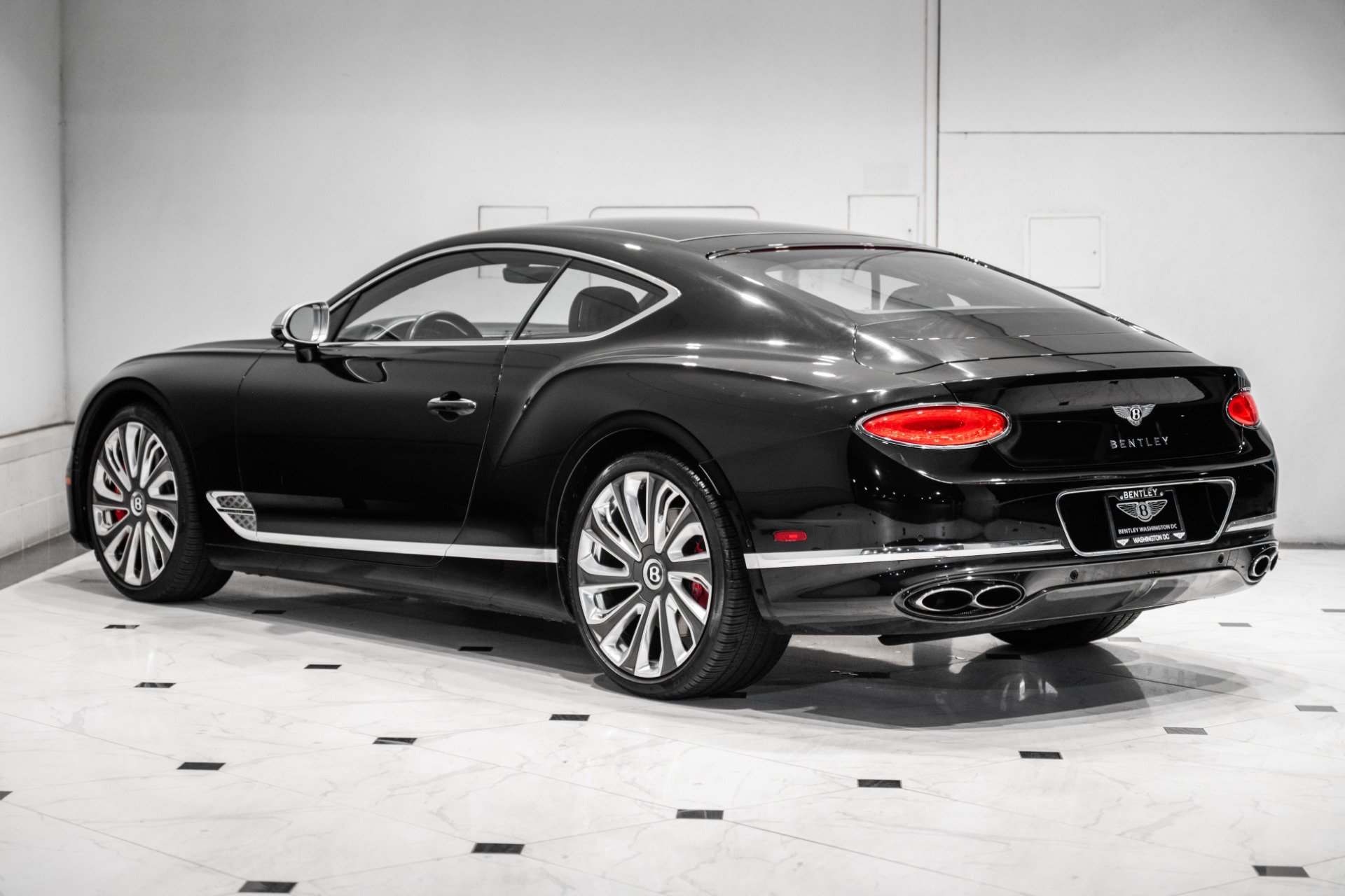 Used 2022 Bentley Continental GT AWD/4WD image 3