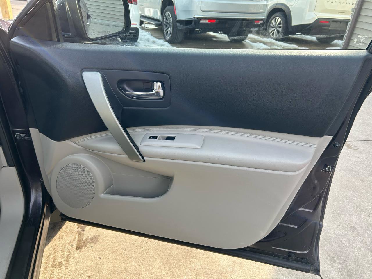 Used 2013 Nissan Rogue SL image 16