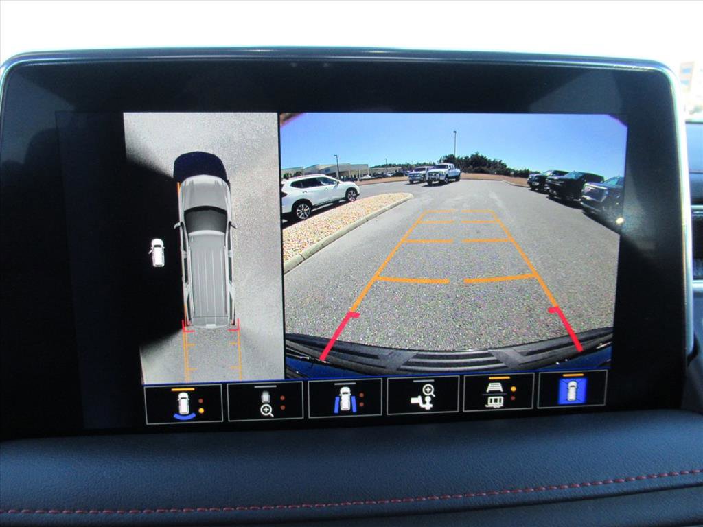 Used 2022 Chevrolet Tahoe RST w/ Luxury Package AWD/4WD image 27