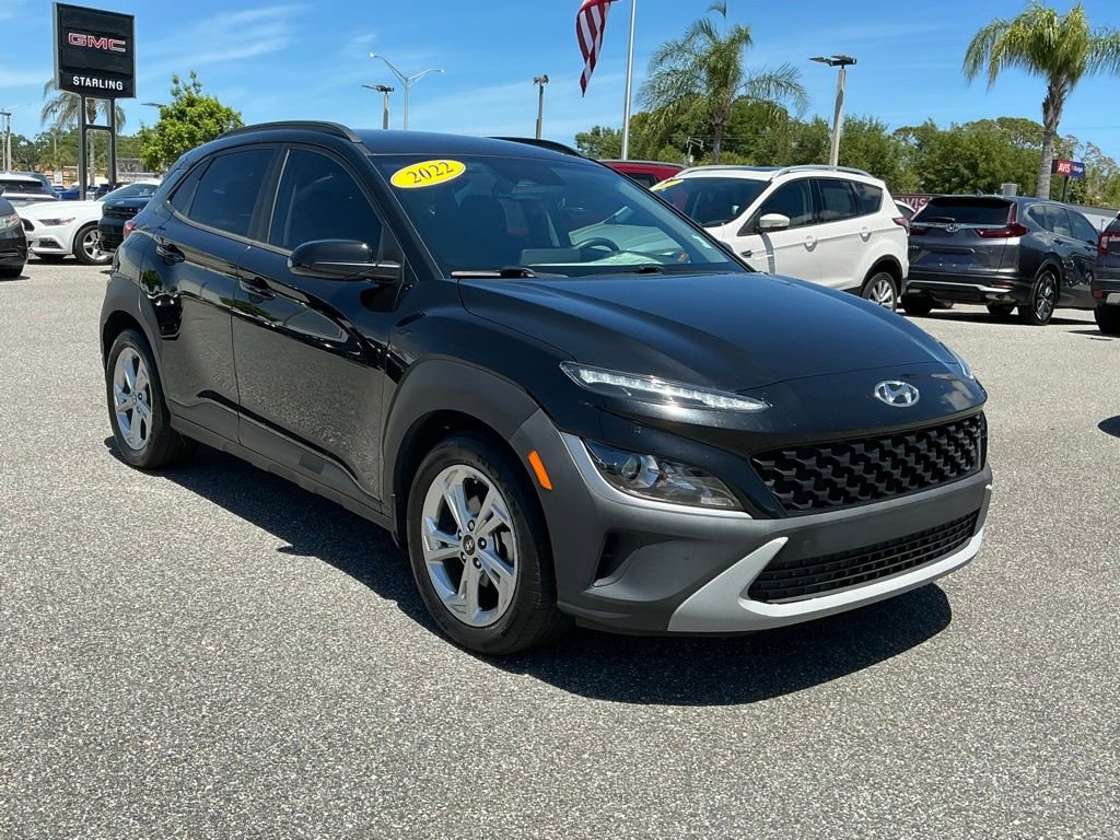 Used 2022 Hyundai Kona SEL w/ Cargo Package image 8