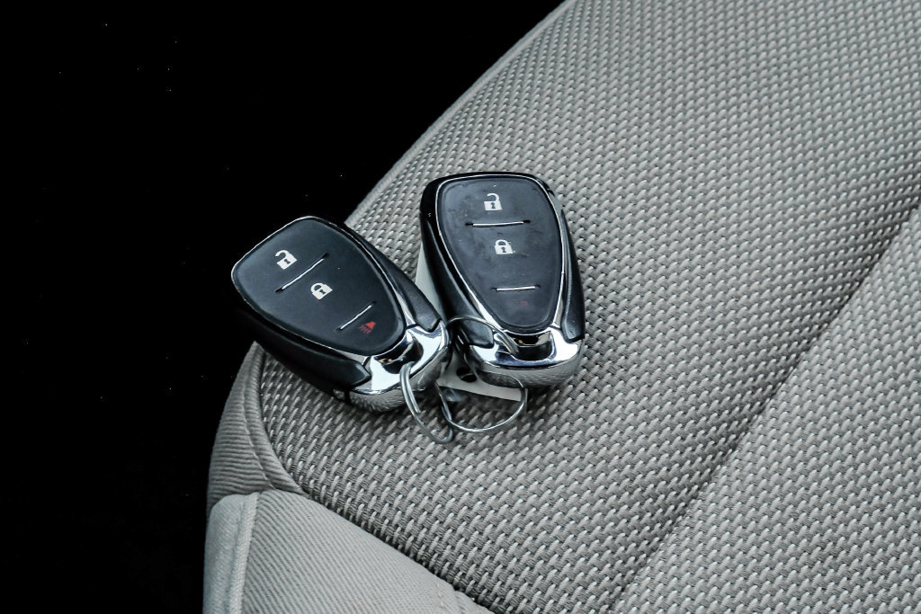 Used 2023 Chevrolet Traverse LS w/ Safety Package FWD image 61