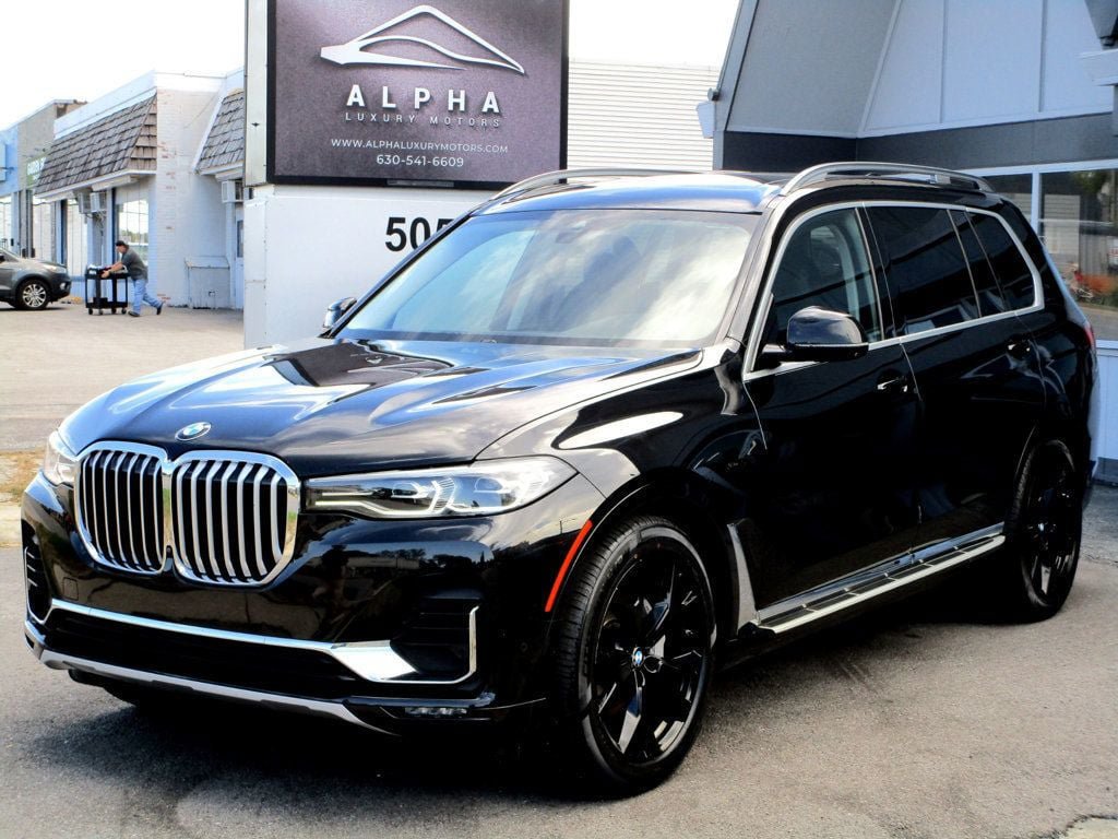 Used 2022 BMW X7 xDrive40i w/ Premium Package AWD/4WD image 5