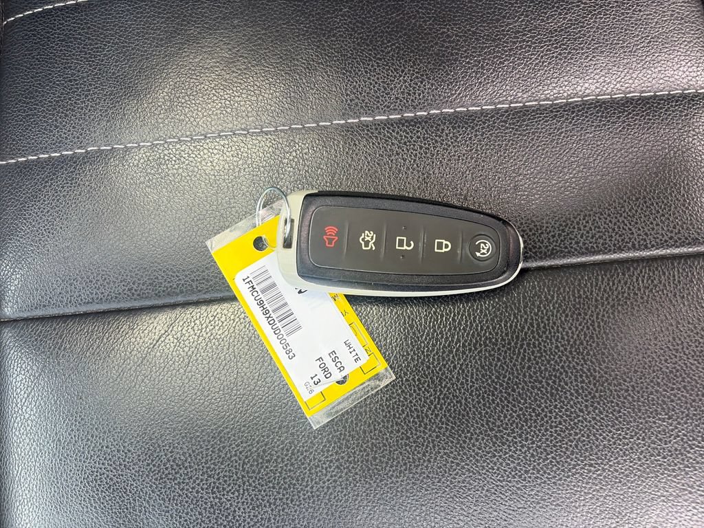 Used 2013 Ford Escape SEL AWD/4WD image 28