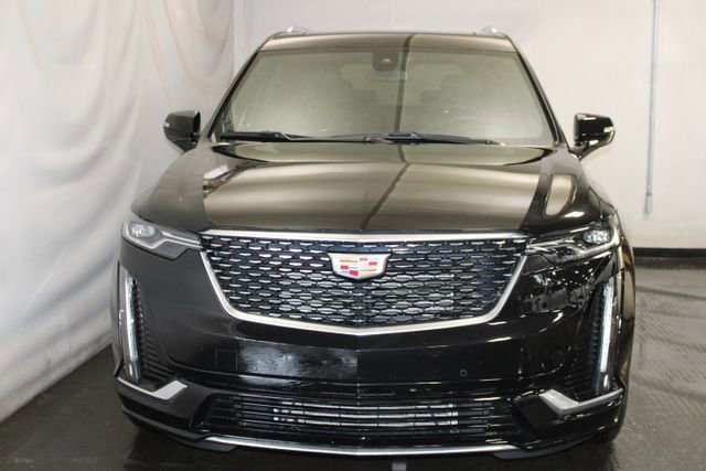 Used 2024 Cadillac XT6 Premium Luxury w/ LPO, Floor Liner Package FWD image 3