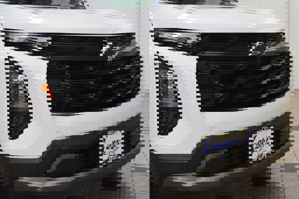 New 2026 Chevrolet Equinox LT w/ Midnight Edition FWD image 13