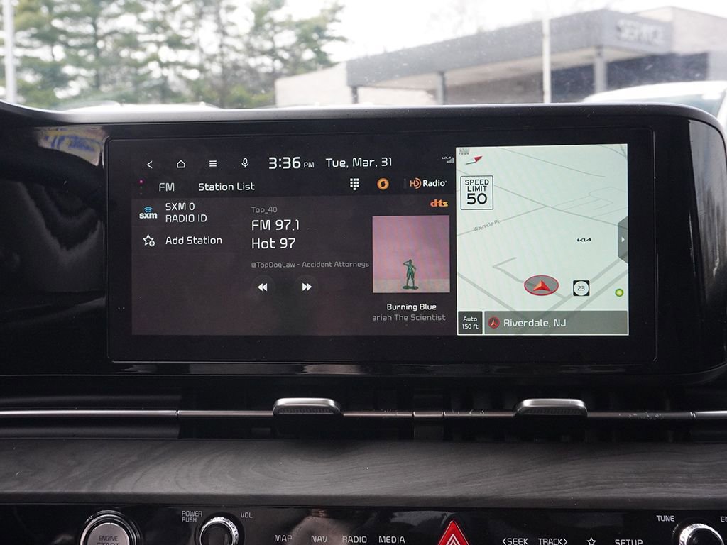 Used 2024 Kia Carnival EX image 43