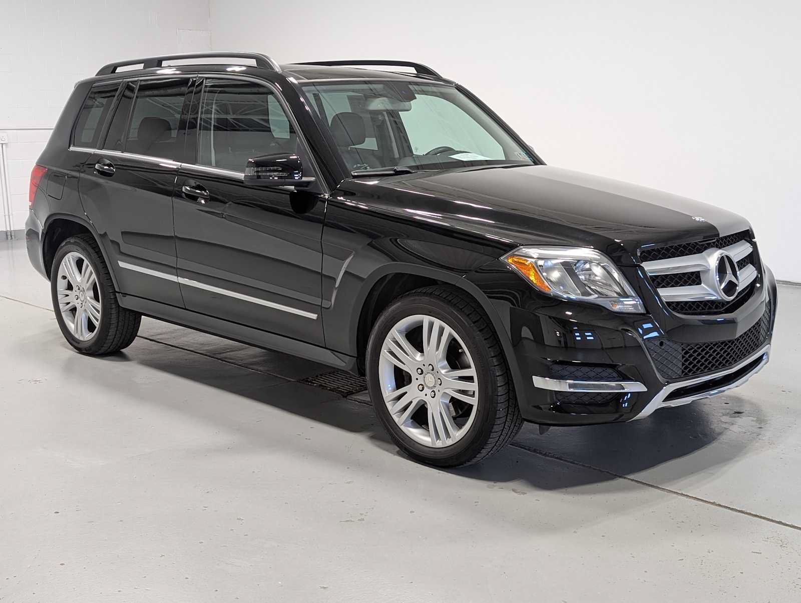 Used 2015 Mercedes-Benz GLK 350 4MATIC image 6