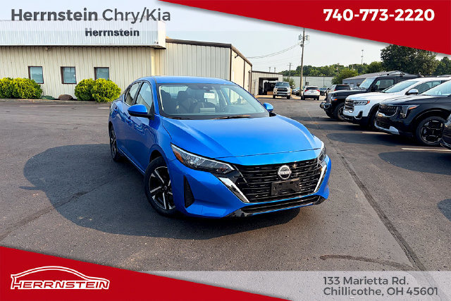 Used 2025 Nissan Sentra SV FWD image 1