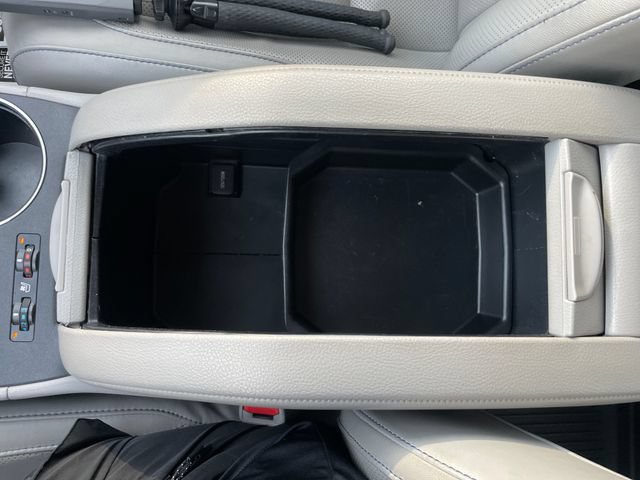 Used 2019 Toyota Highlander Limited w/ Protection Package #3 AWD/4WD image 29