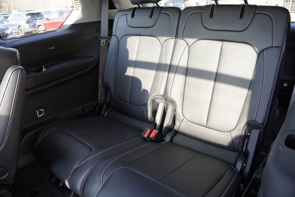 Certified 2021 Jeep Grand Cherokee L Limited image 18