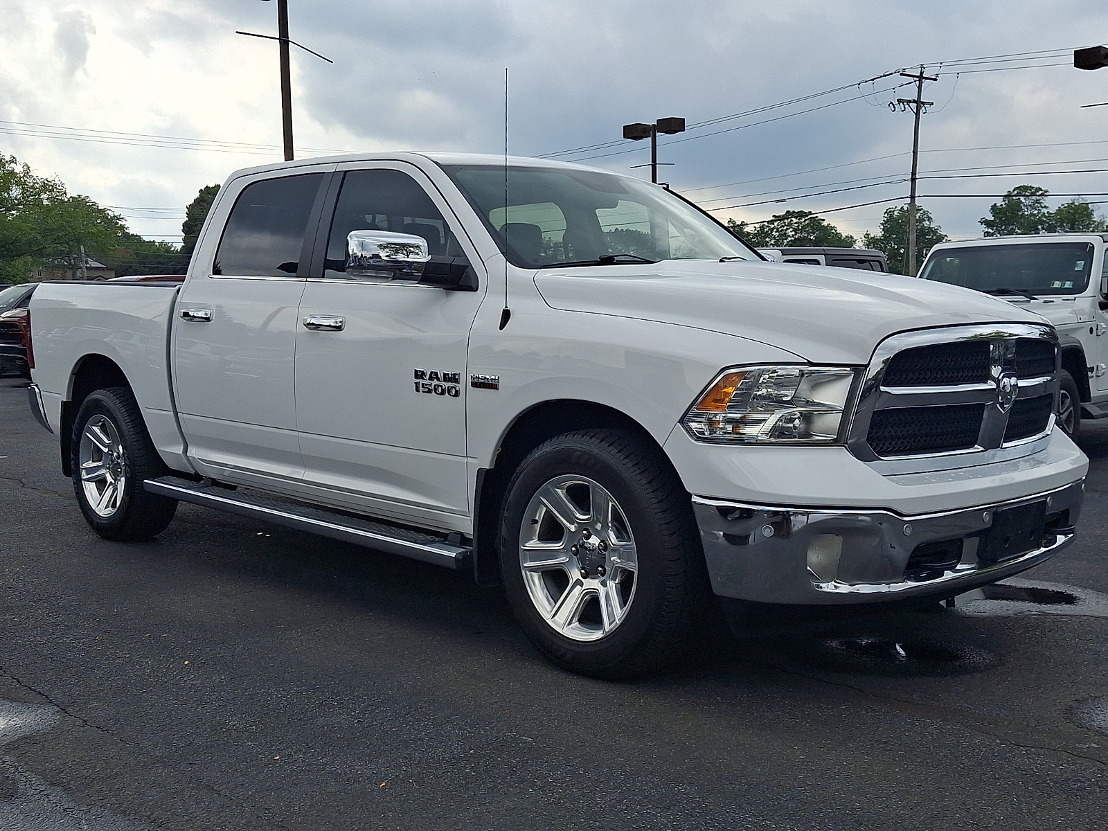 Certified 2017 RAM 1500 Lone Star AWD/4WD image 3
