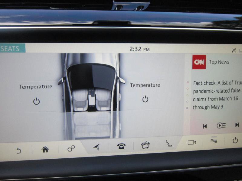 Used 2019 Jaguar F-PACE Premium image 16