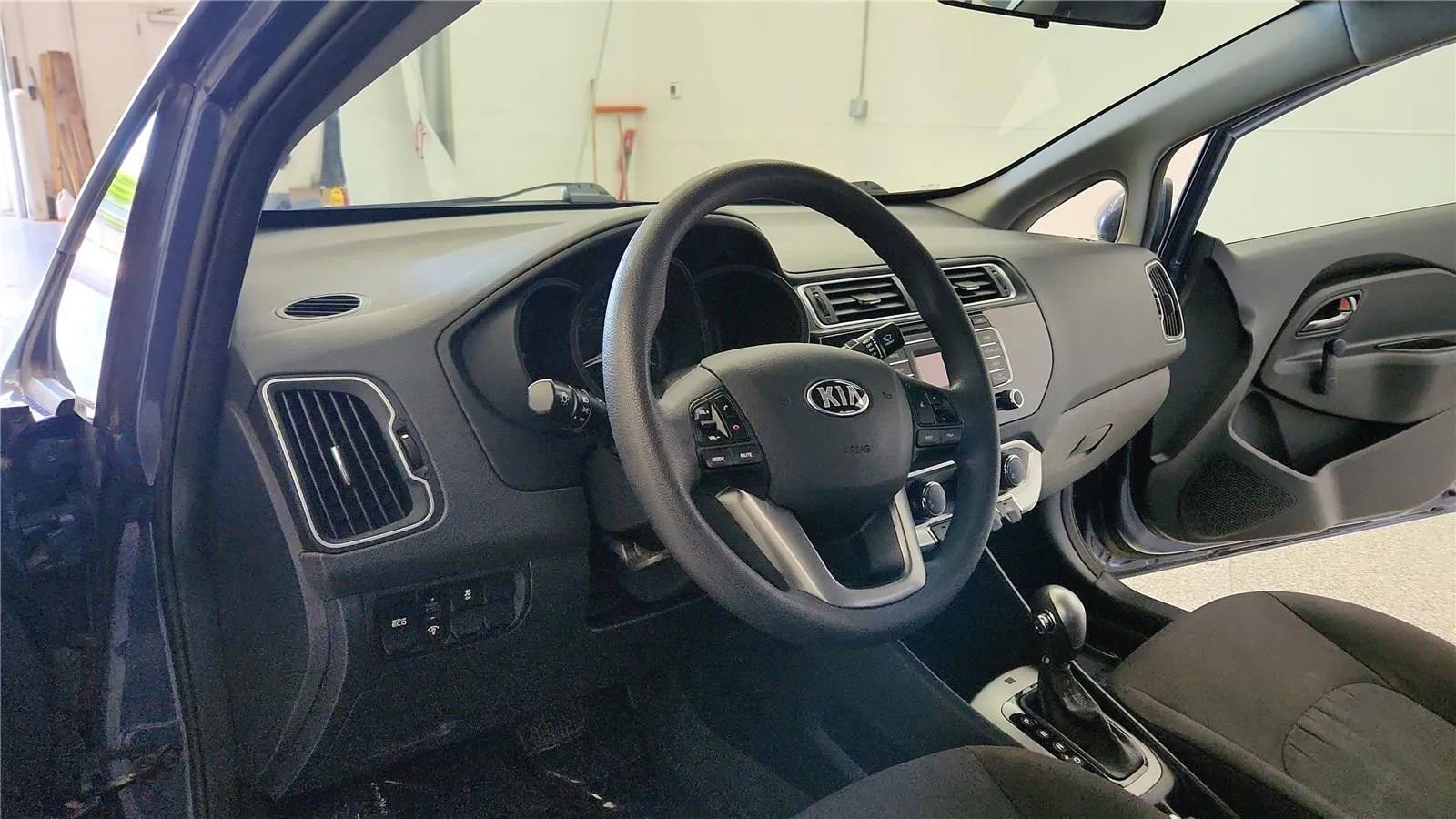 Used 2016 Kia Rio LX FWD image 22